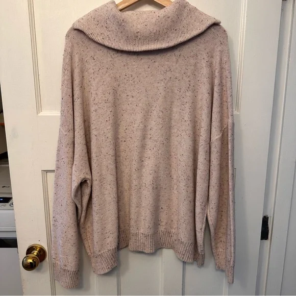 ⭐️ Reitmans 3X Speckled Knit Sweater -cream and light pink NWT - Picture 7 of 9